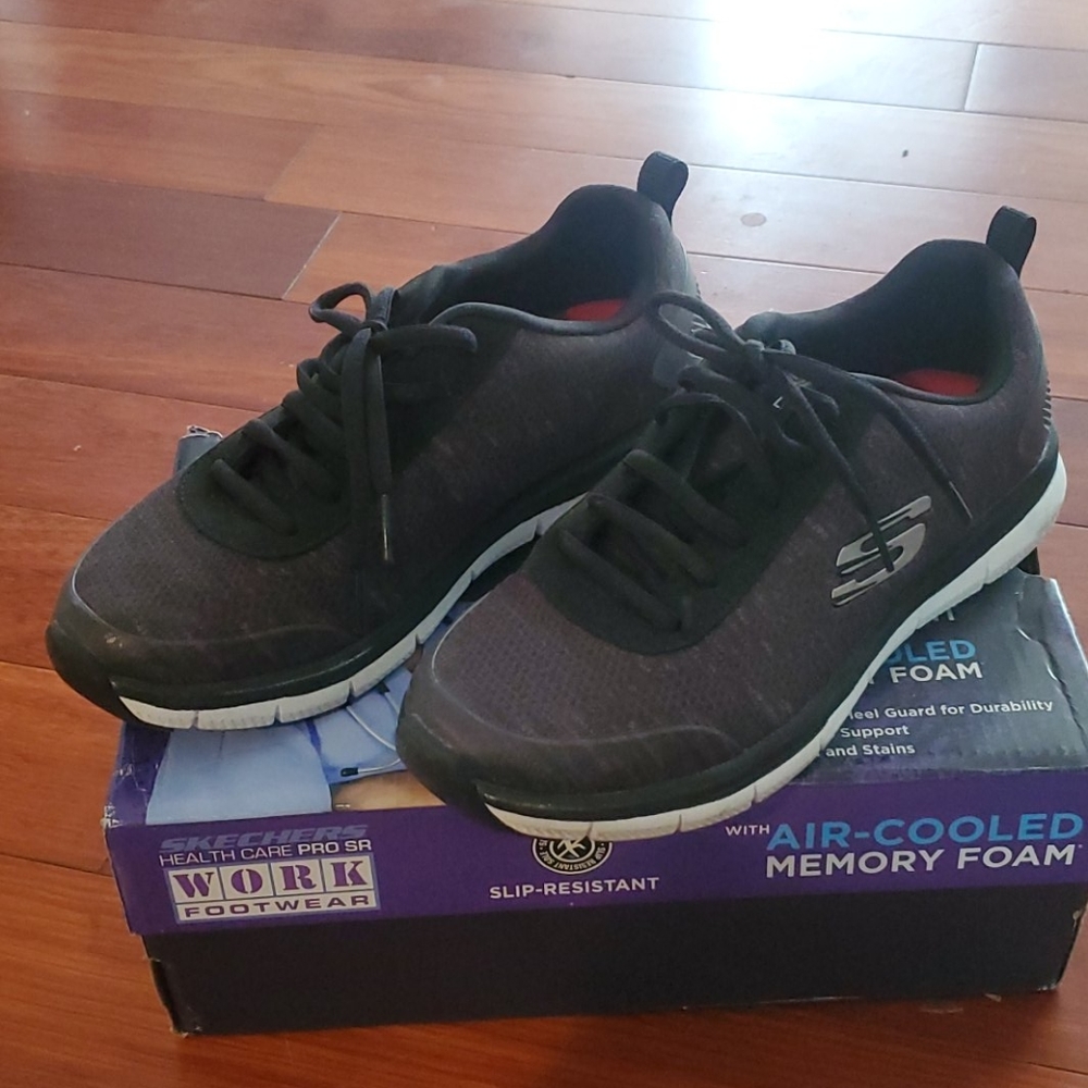 Work shoes